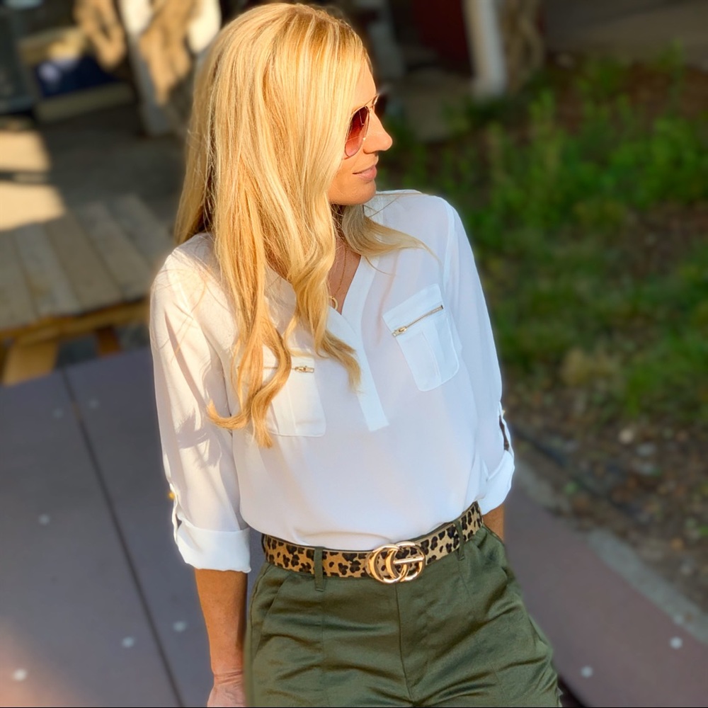 Keeping It Chic Top-White - Picture 2 of 8